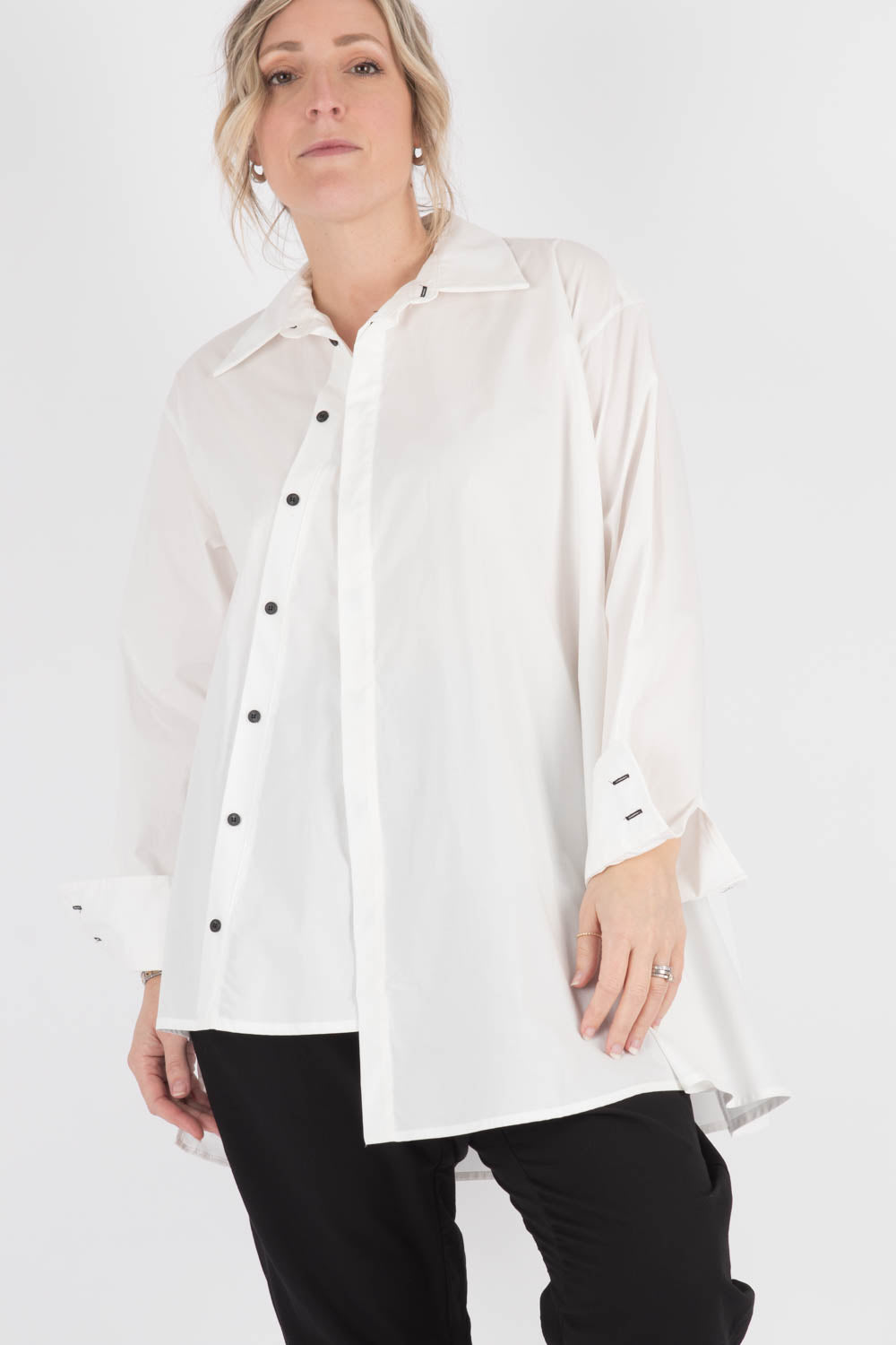 WENDYKEI Diagonal Button Shirt