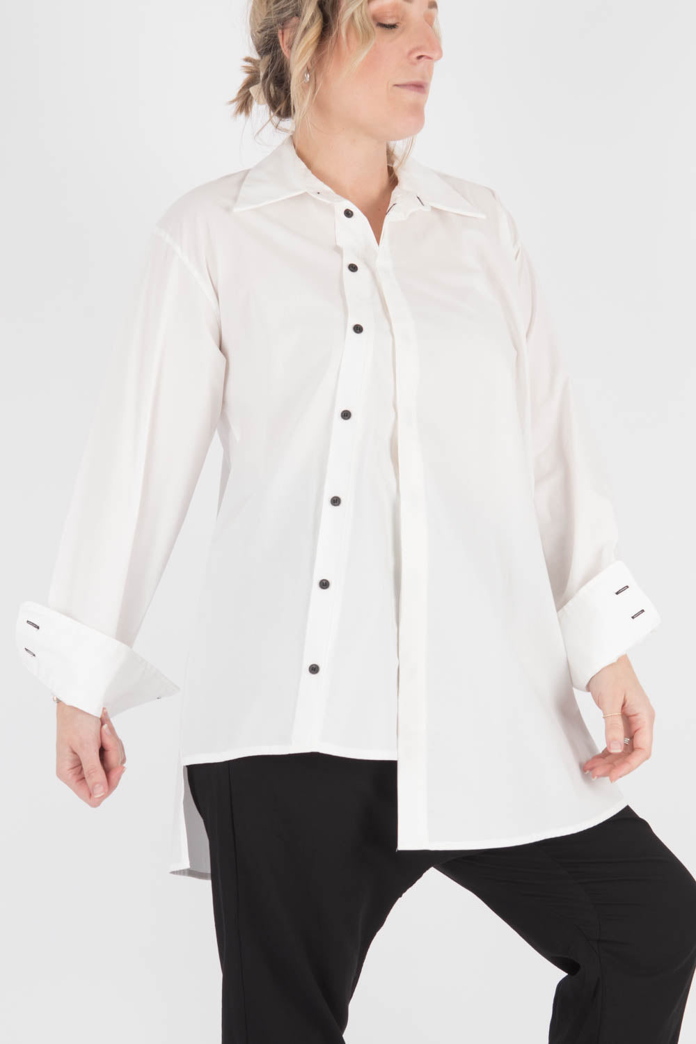 WENDYKEI Diagonal Button Shirt