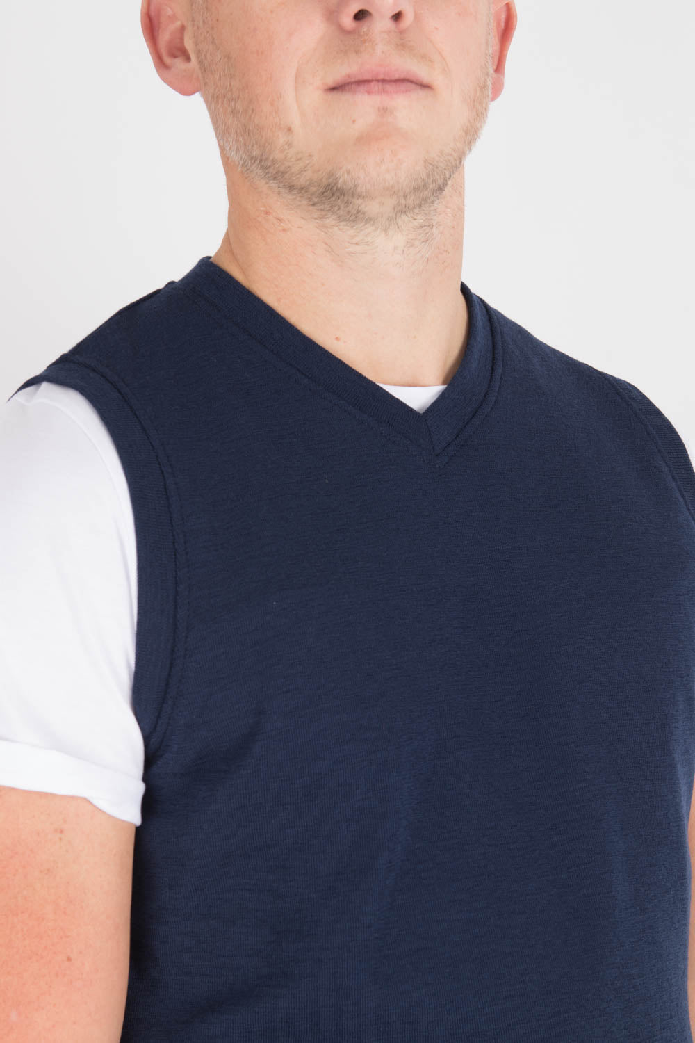 Ram Vest V Neck