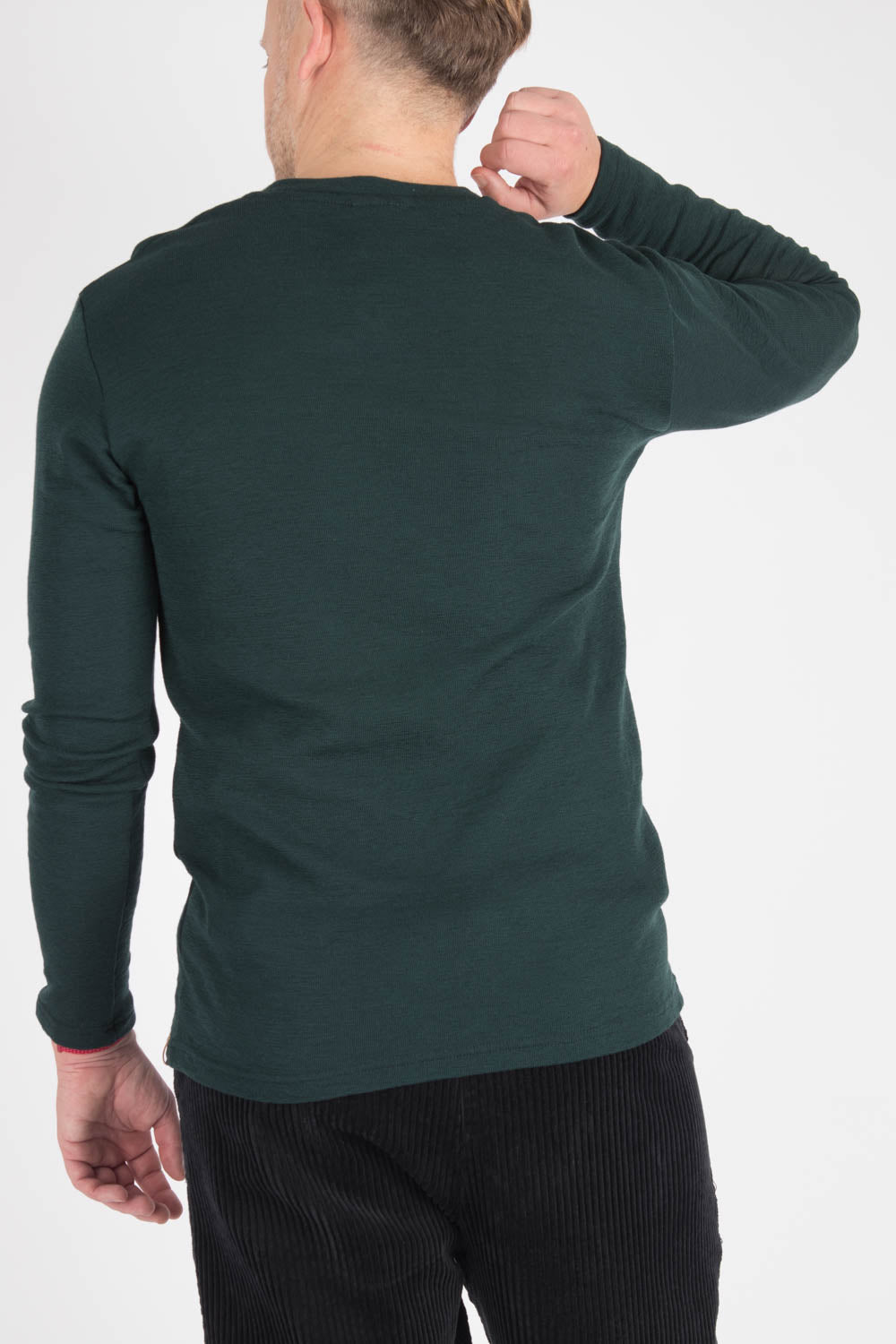 Ram V Neck Knit