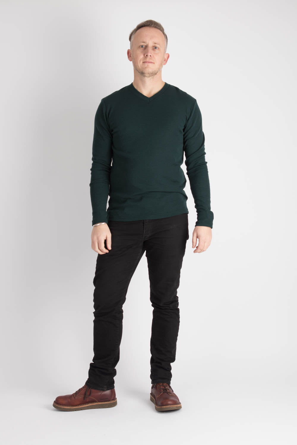 Ram V Neck Knit