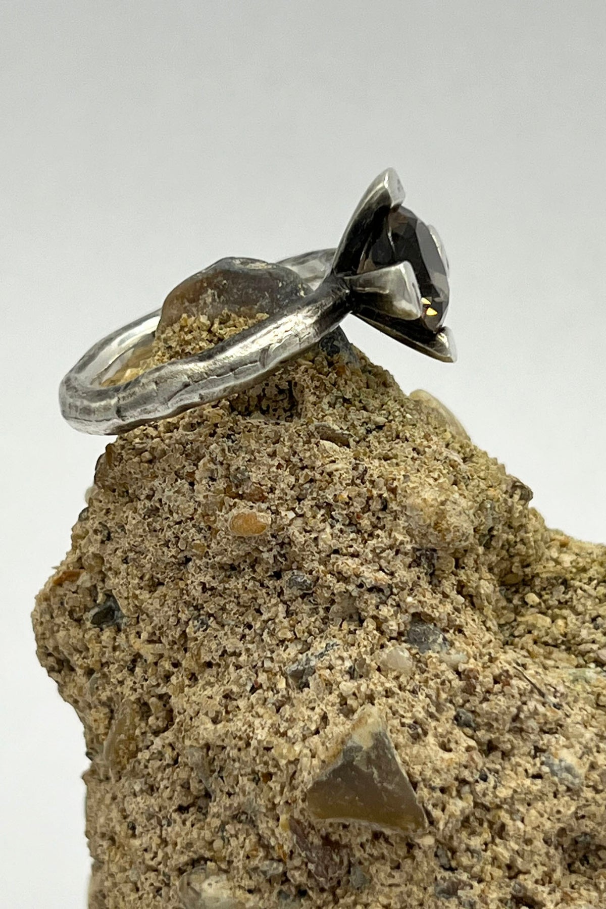 DARKGEM Smoky Quartz Ring