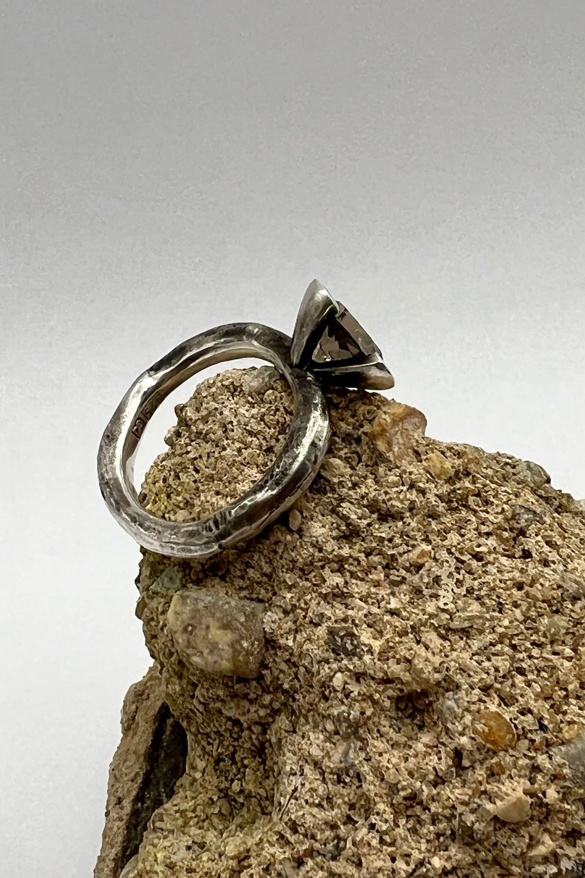 DARKGEM Smoky Quartz Ring