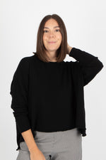 Capra Studio Una Short Pullover