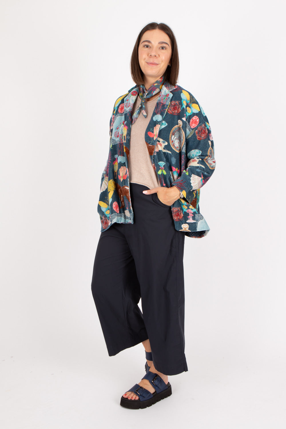 Yavi Siania Jacket