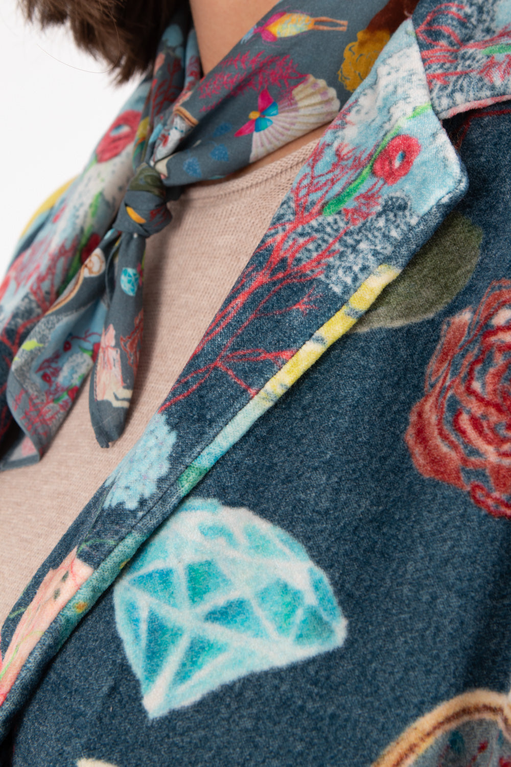 Yavi Siania Jacket