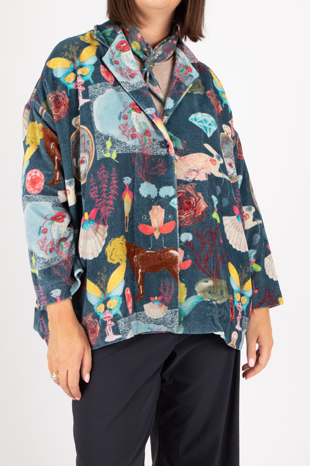 Yavi Siania Jacket
