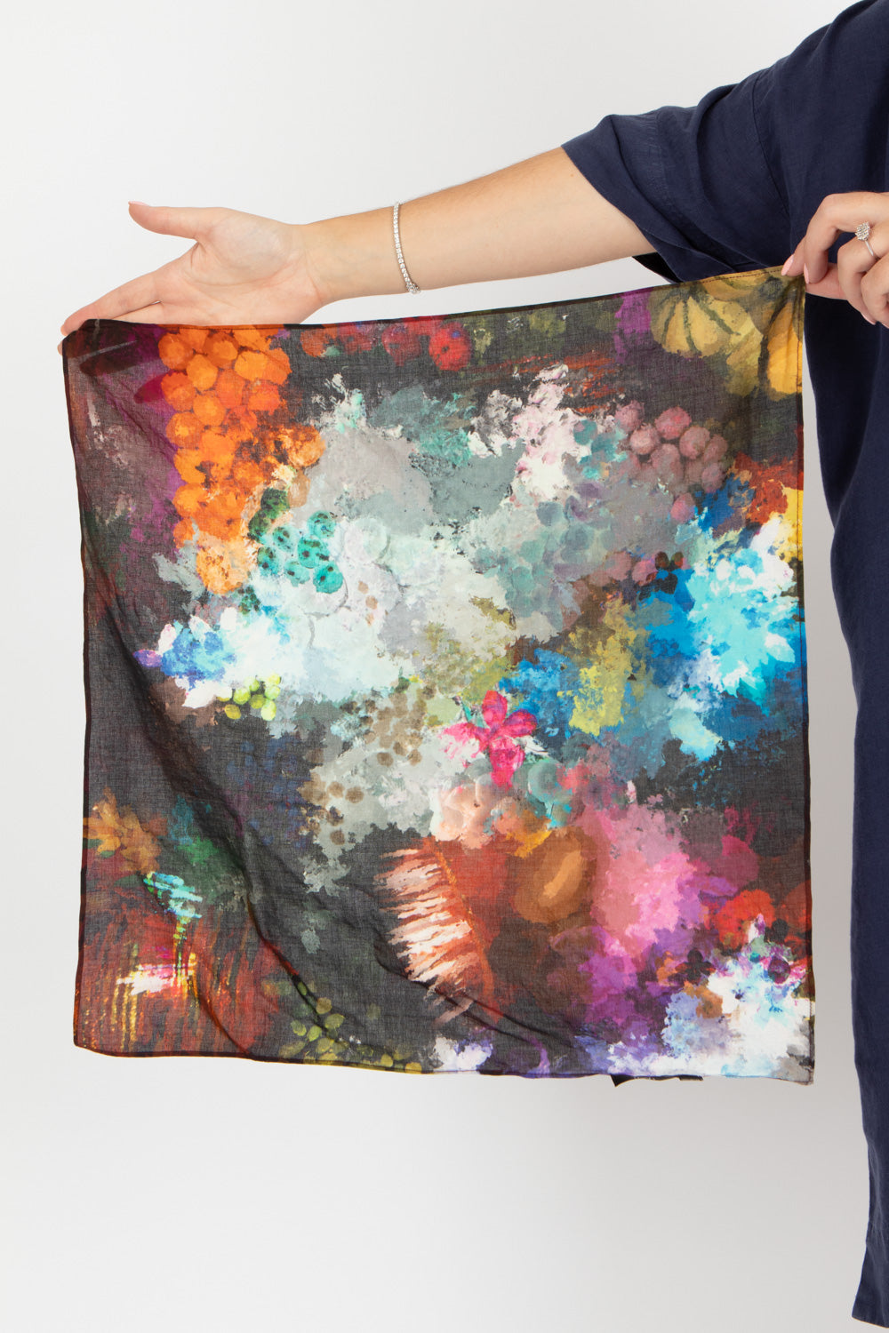 Yavi Scarf