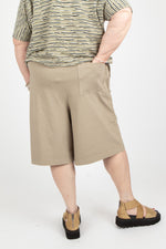 Neirami Short Trousers