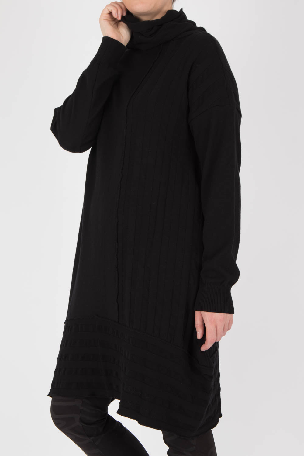 StudioB3 Mareen Knit Tunic