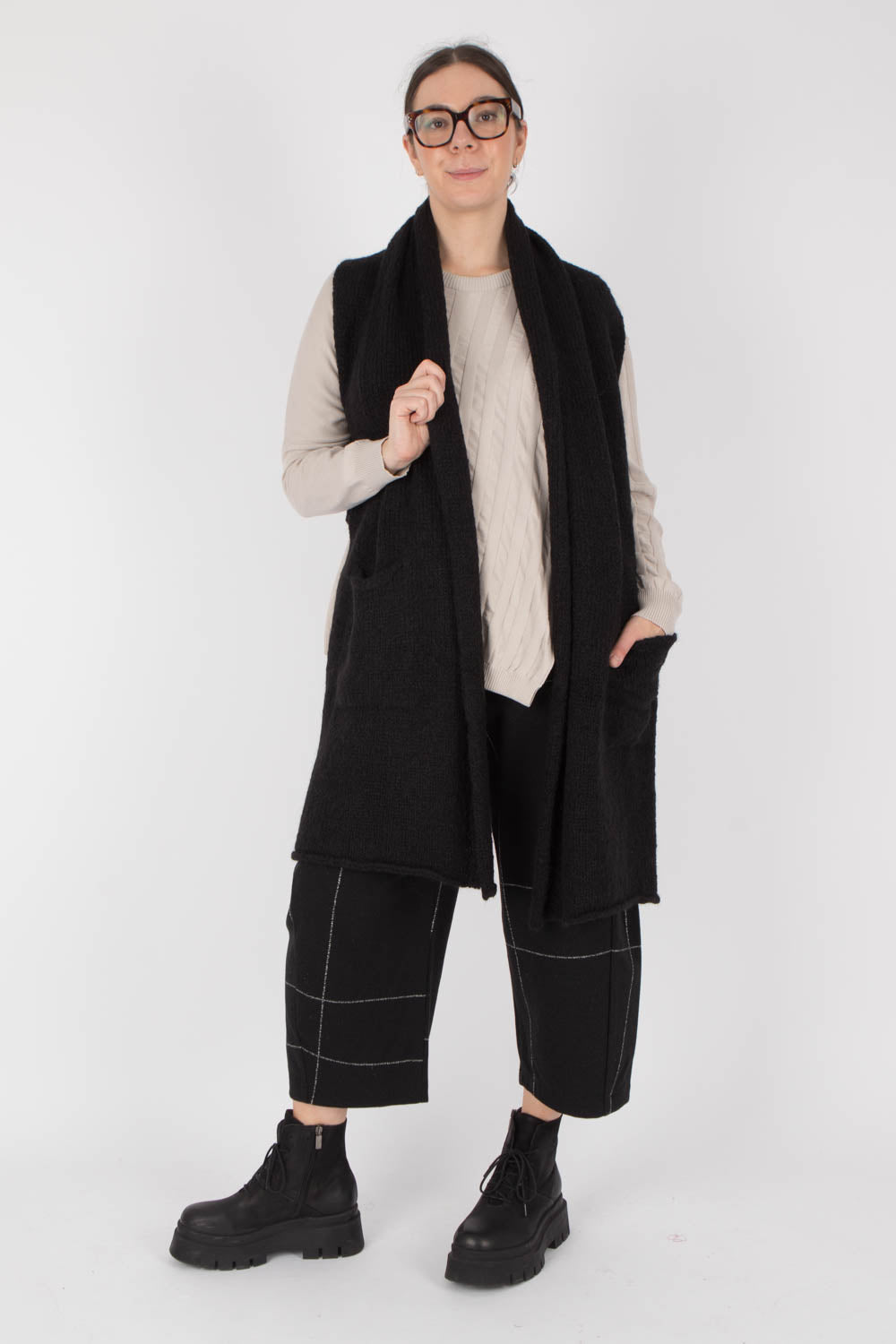 StudioB3 Lisara Knit Gilet