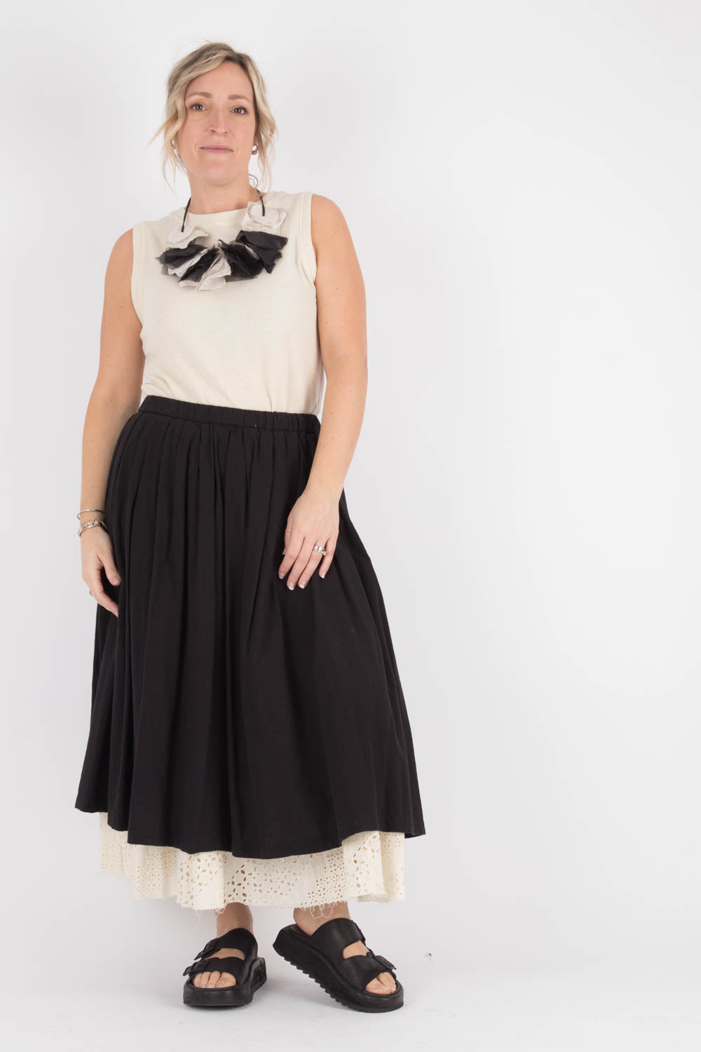 Wendy Kei Midi Skirt with Sangallo Hem