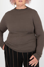 Neirami Chimney Collar Tee