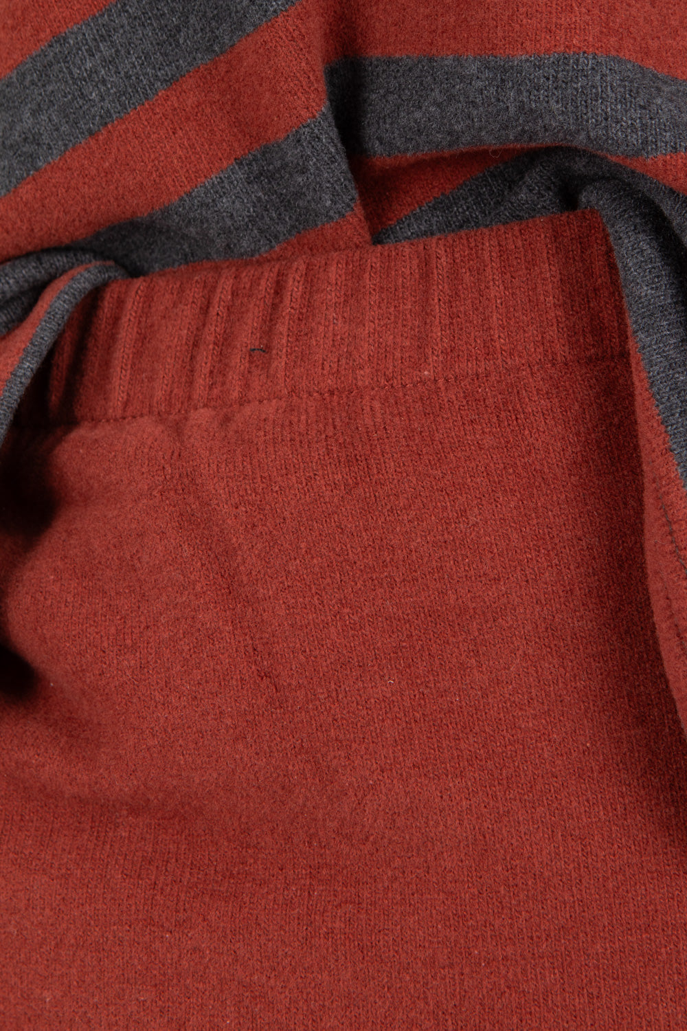 Neirami Pleated Trousers