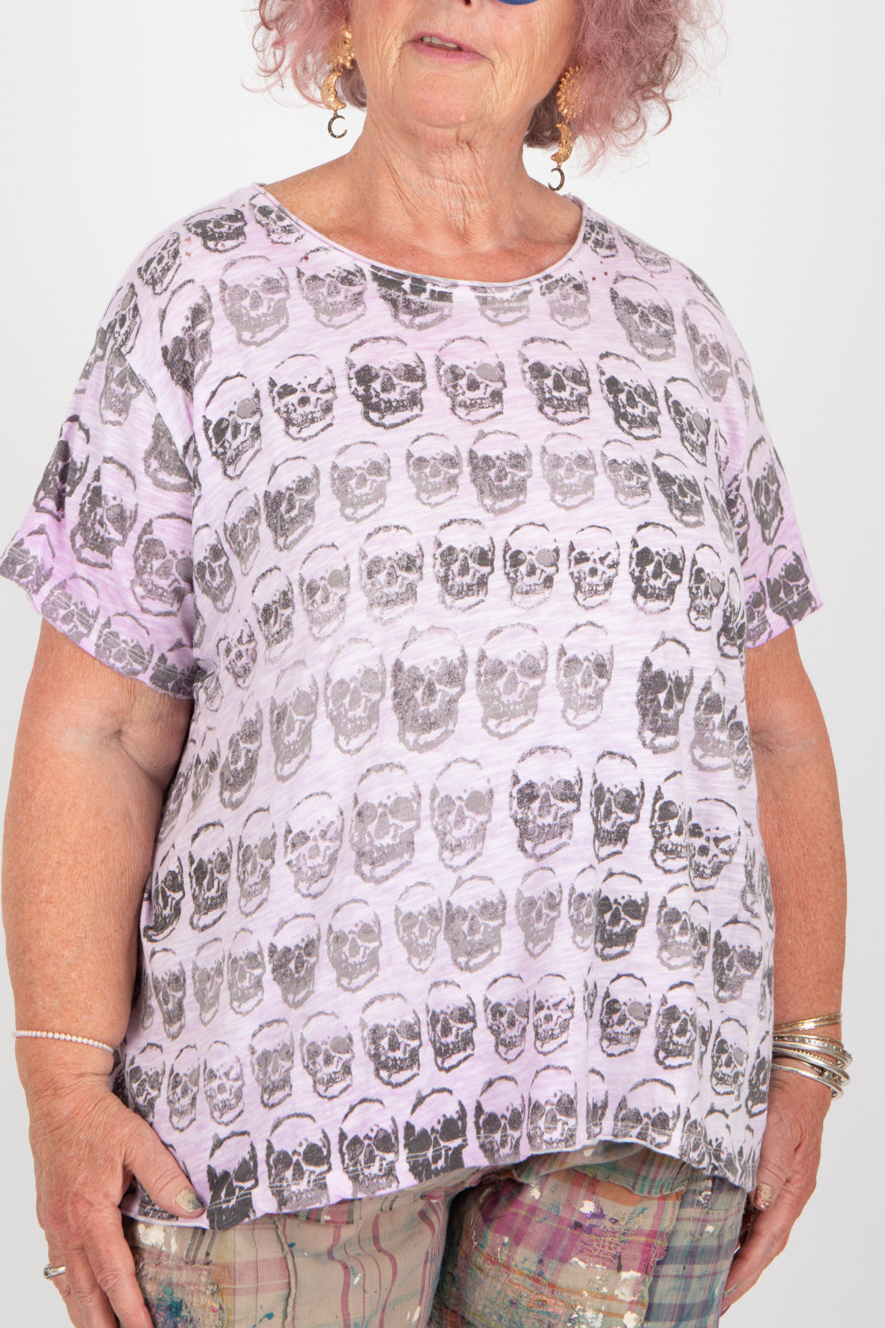 Magnolia Pearl Skulls T
