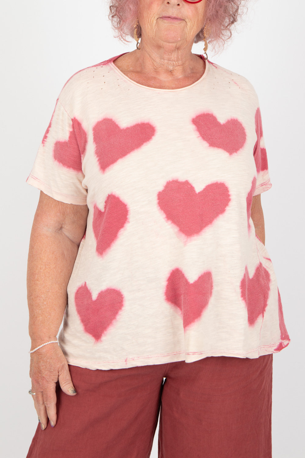 Magnolia Pearl Faded Heart T