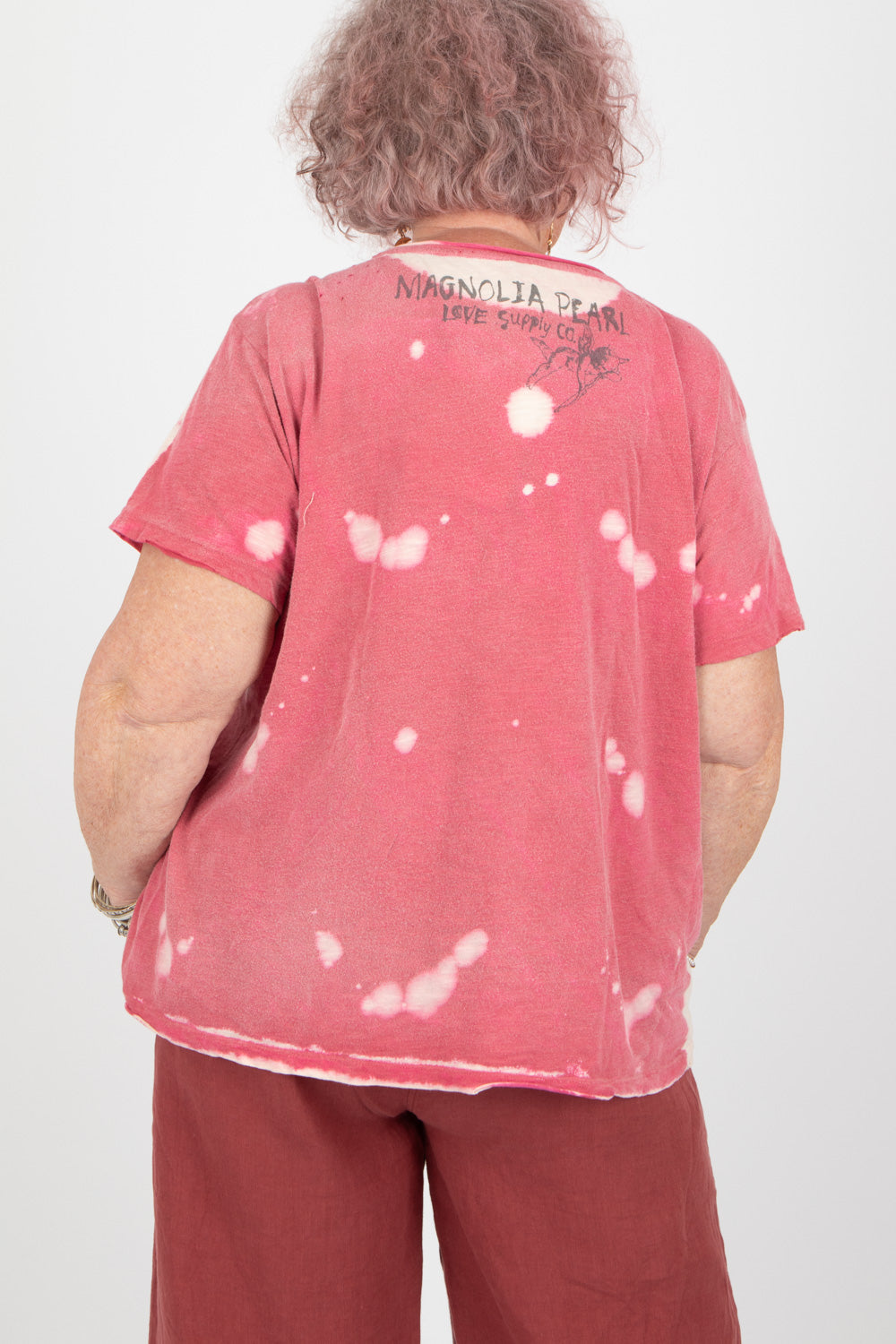 Magnolia Pearl Faded Heart T