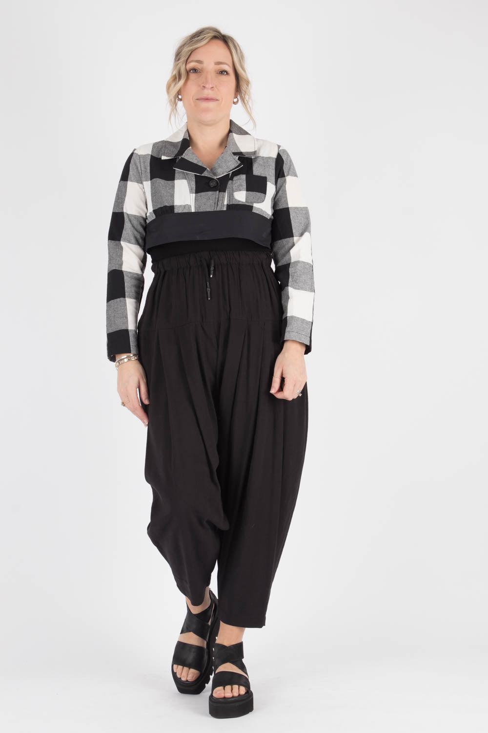 WENDYKEI Checked Crop Shirt