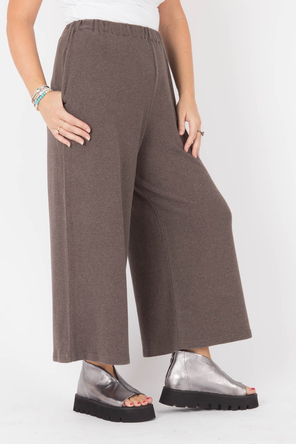 Neirami Wide Trousers