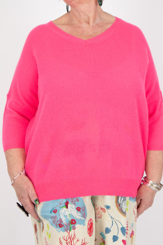 Estheme V-Neck Pullover