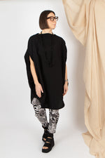 PLU Jewellery Across Marble long