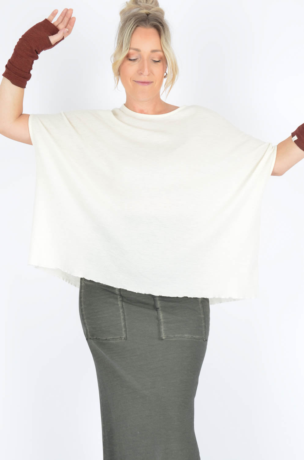 By Basics Top Extra Wide