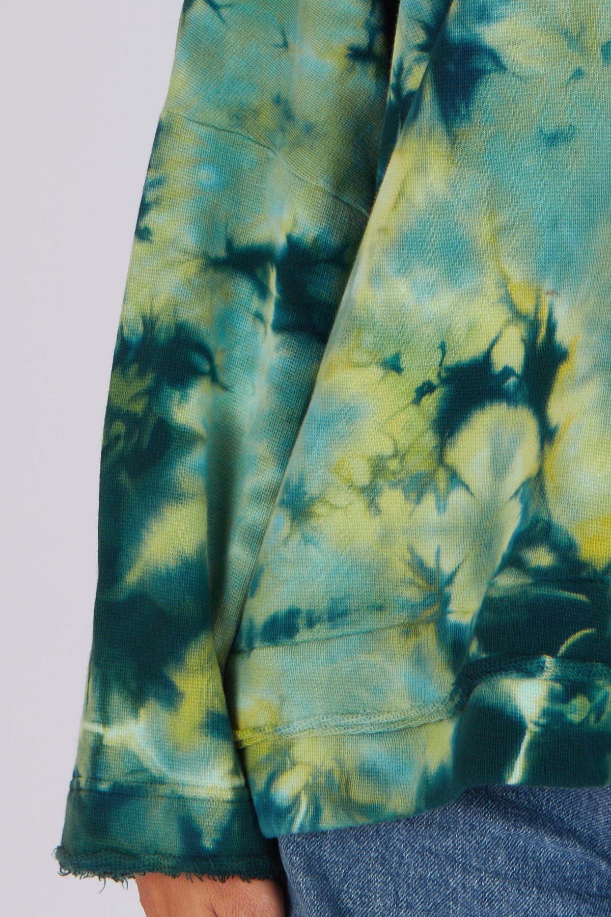 Estudio Viva Sofia Tie Dye Sweatshirt (Green Tie Dye)