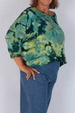 Estudio Viva Sofia Tie Dye Sweatshirt (Green Tie Dye)