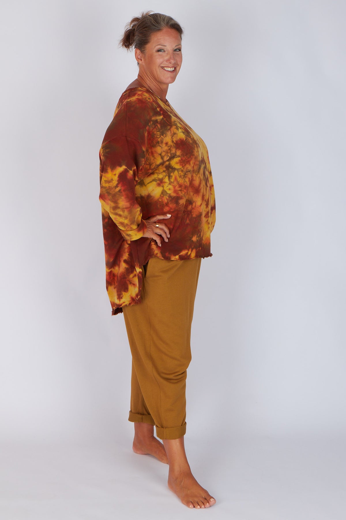 Estudio Viva Catarina Tie Dye Sweater (Orange Dye)