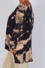 Estudio Viva Catarina Tie Dye Sweater (Black Tie Dye)