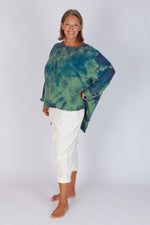 Estudio Viva Catarina Tie Dye Sweater (Jade Tie Dye)