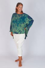 Estudio Viva Catarina Tie Dye Sweater (Jade Tie Dye)