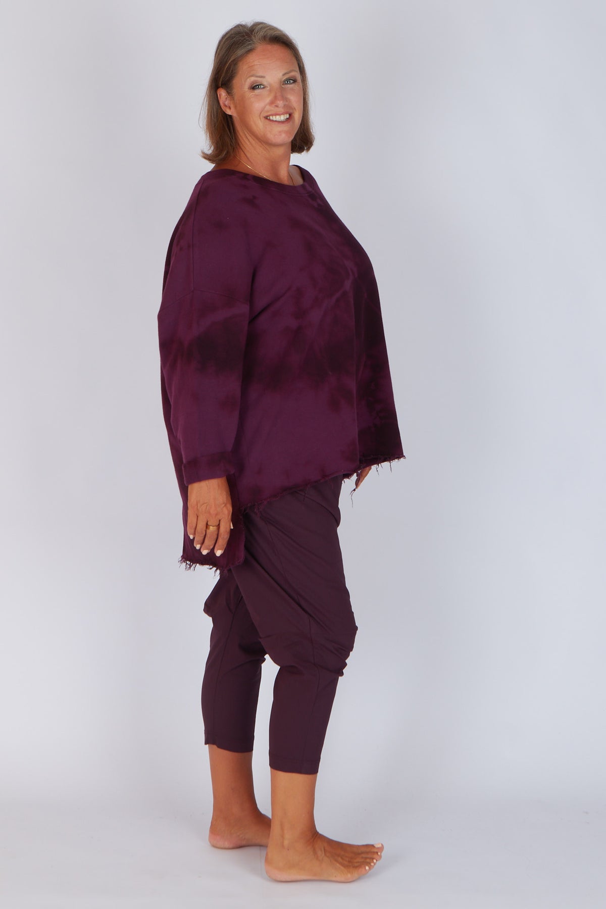 Estudio Viva Catarina Tie Dye Sweater (Berry Tie Dye)