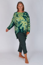 Estudio Viva Catarina Tie Dye Sweater (Green Dye)