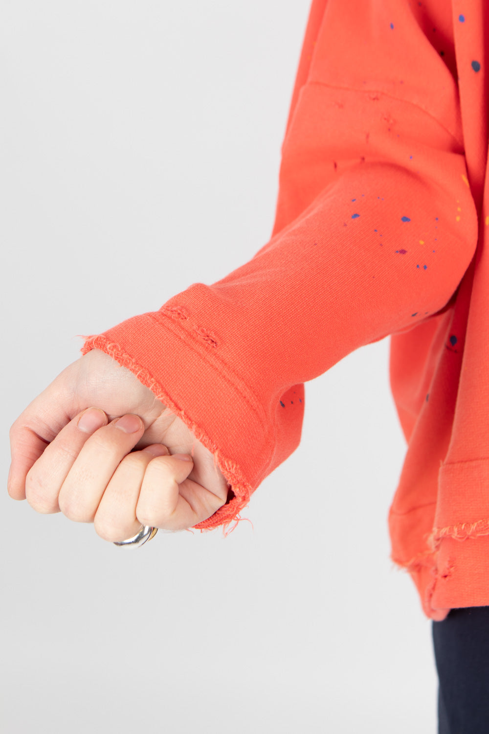 Estudio Viva Special Edition Sweater