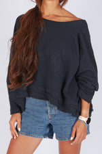 Estudio Viva Sofia Sweater (Caviar)