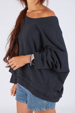 Estudio Viva Sofia Sweater (Caviar)