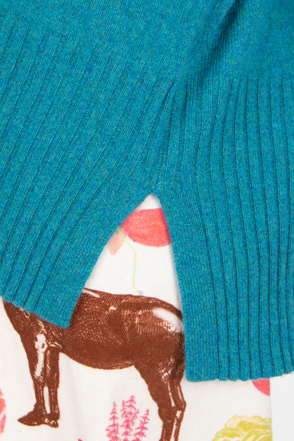 Estheme Wide Rib V Pullover