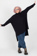 Capra Studio Cassia Pullover