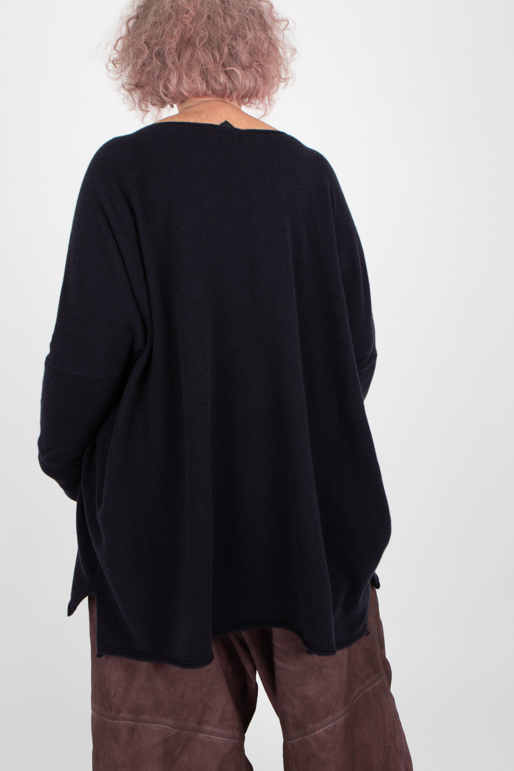 Capra Studio Ruby Pullover