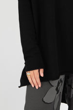 Capra Studio Cassia Pullover