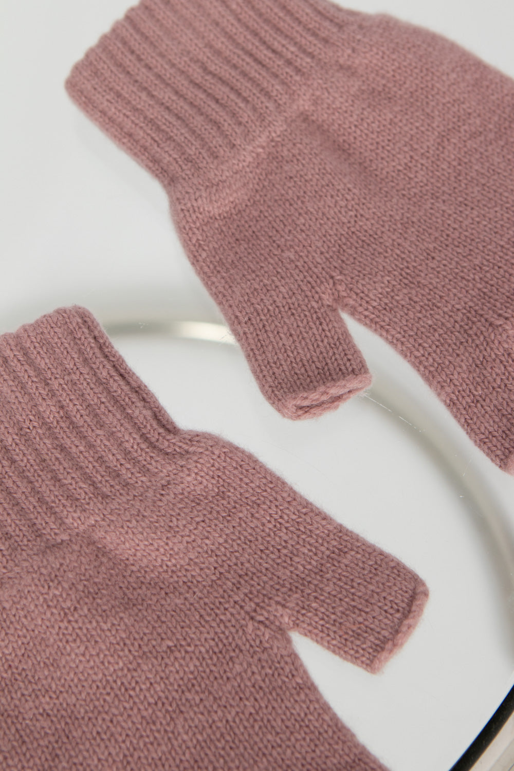 Capra Studio Vio Fingerless Glove