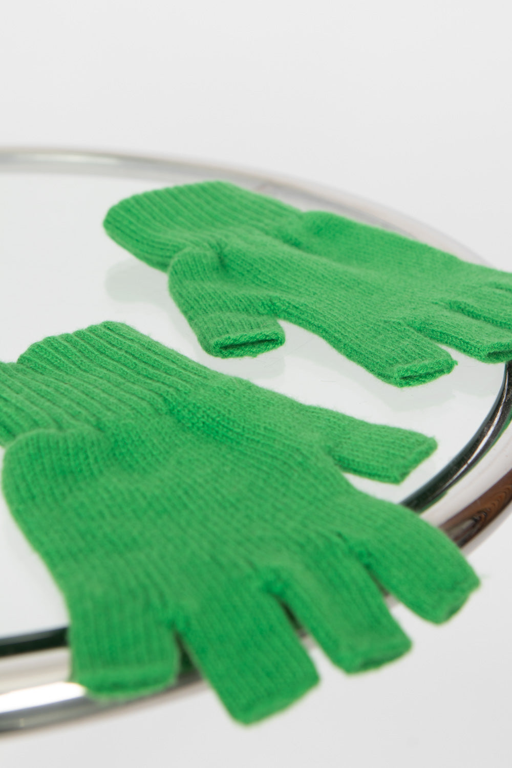 Capra Studio Vio Fingerless Glove