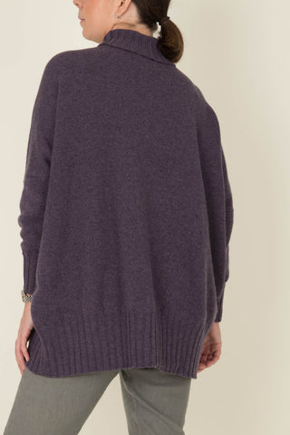 Capra Studio Juno Pullover