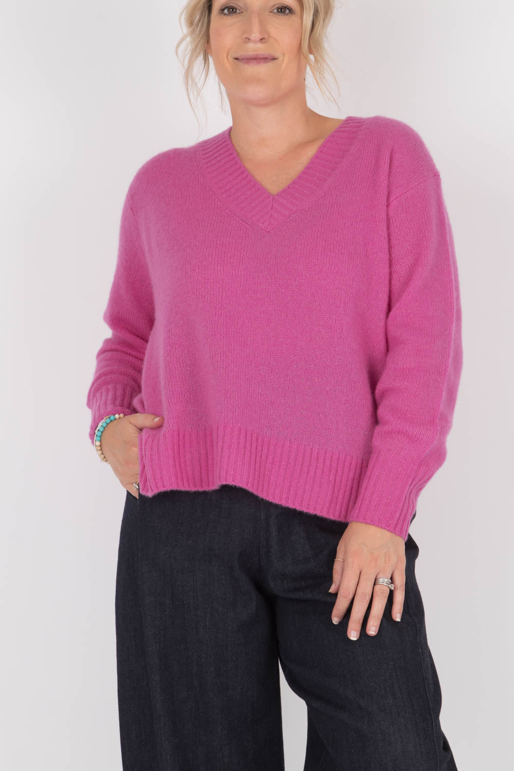 Estheme V Neck Cashmere/Silk Pullover