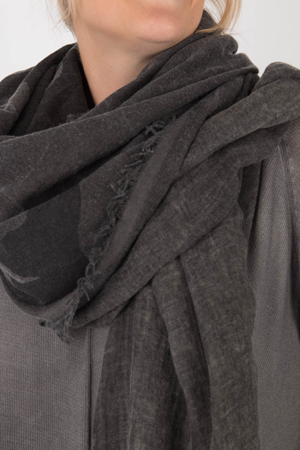 Rundholz Black Label Scarf