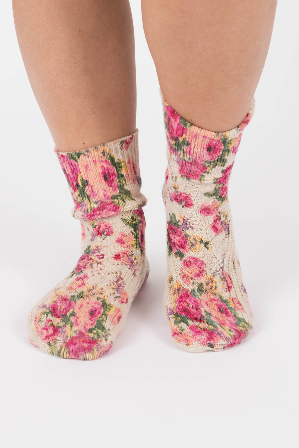 Magnolia Pearl Floral Lil Dipper Socks