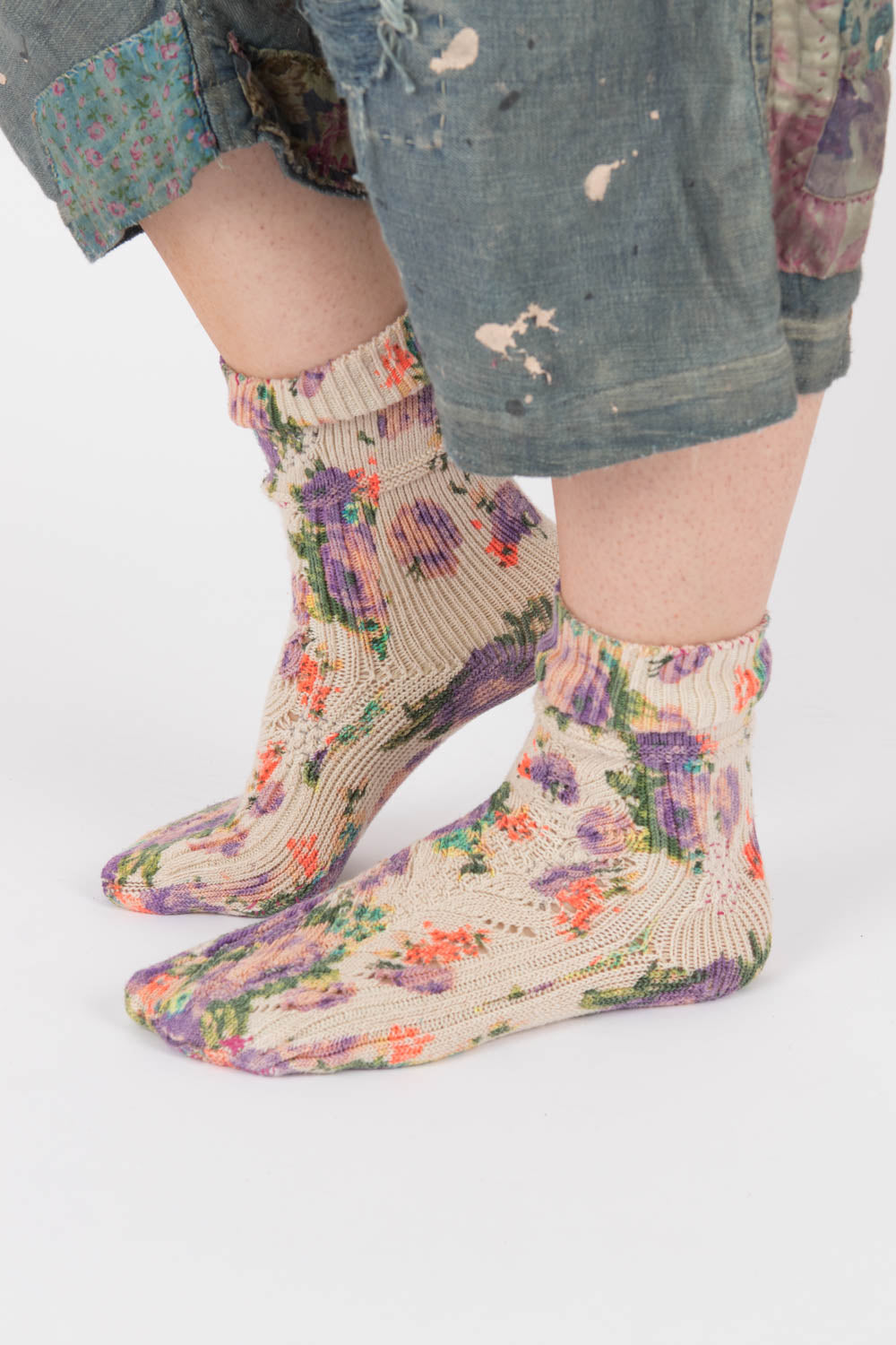 Magnolia Pearl Floral Lil Dipper Socks