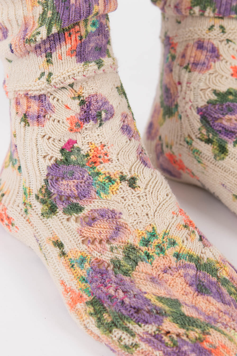 Magnolia Pearl Floral Lil Dipper Socks