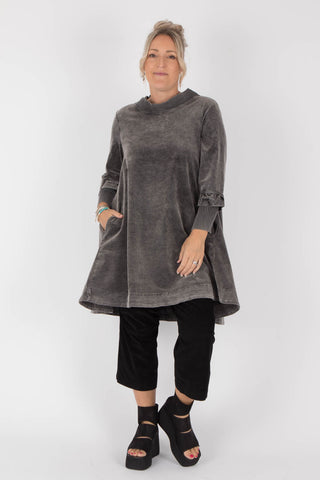 AMICI by Baci Velvet Tunic